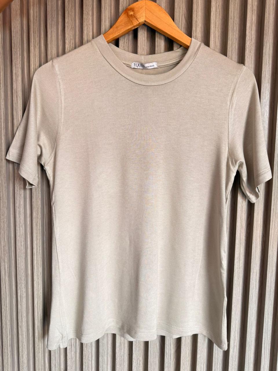 T-shirt EQUUS Gola Careca - Imagem 3